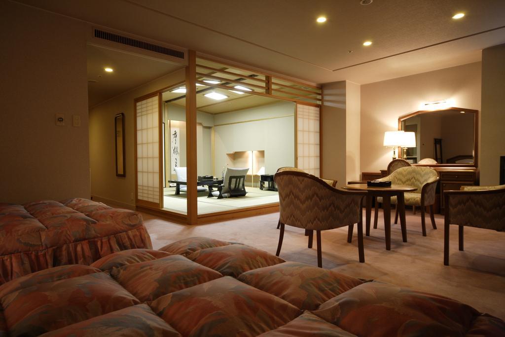 מלון ניקו Kinugawa Onsen Sanraku מראה חיצוני תמונה