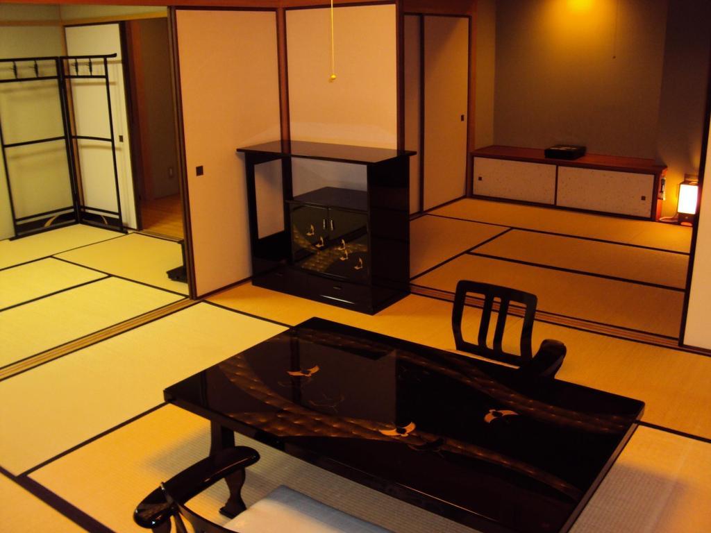 מלון ניקו Kinugawa Onsen Sanraku מראה חיצוני תמונה