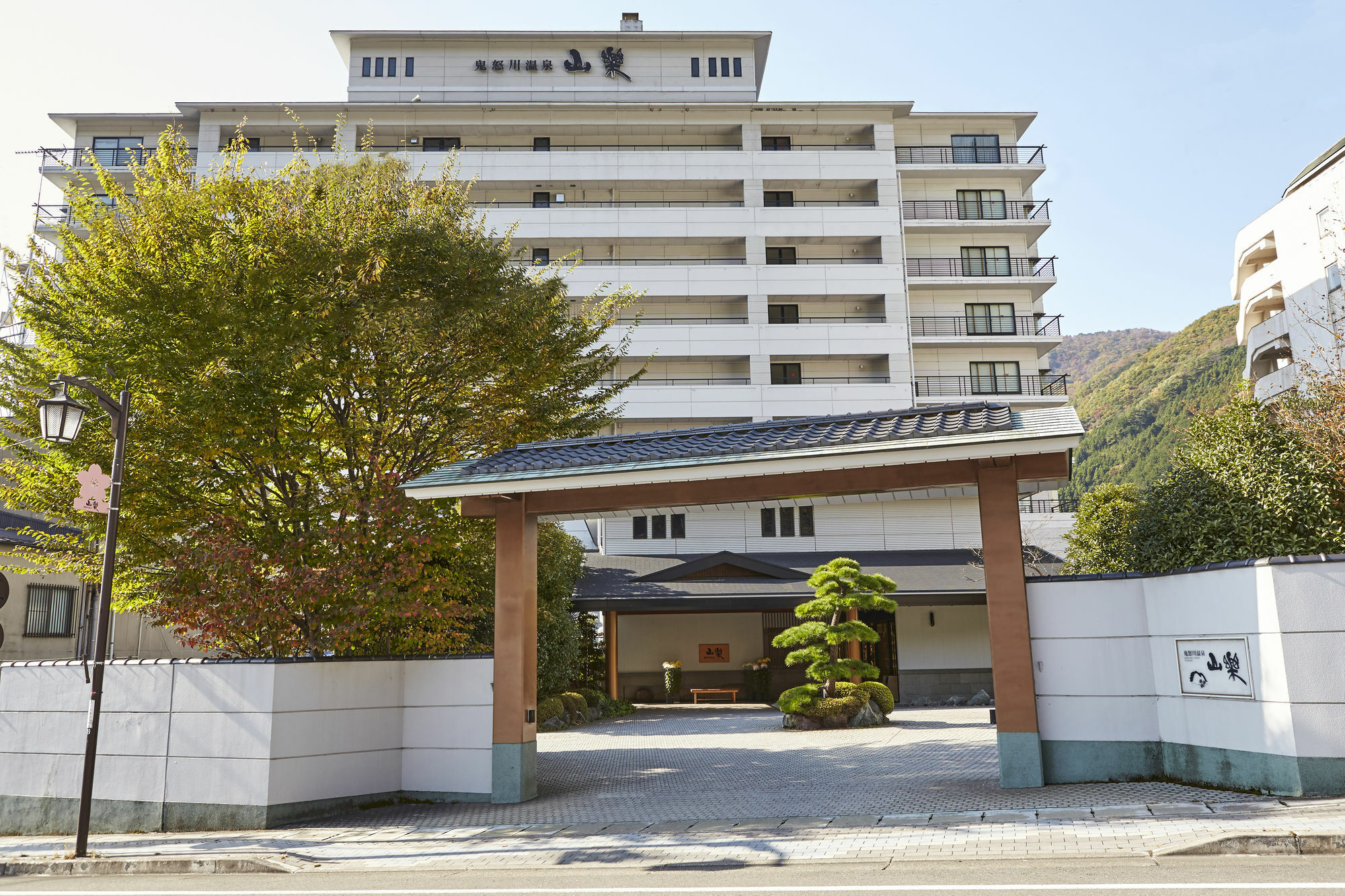 מלון ניקו Kinugawa Onsen Sanraku מראה חיצוני תמונה